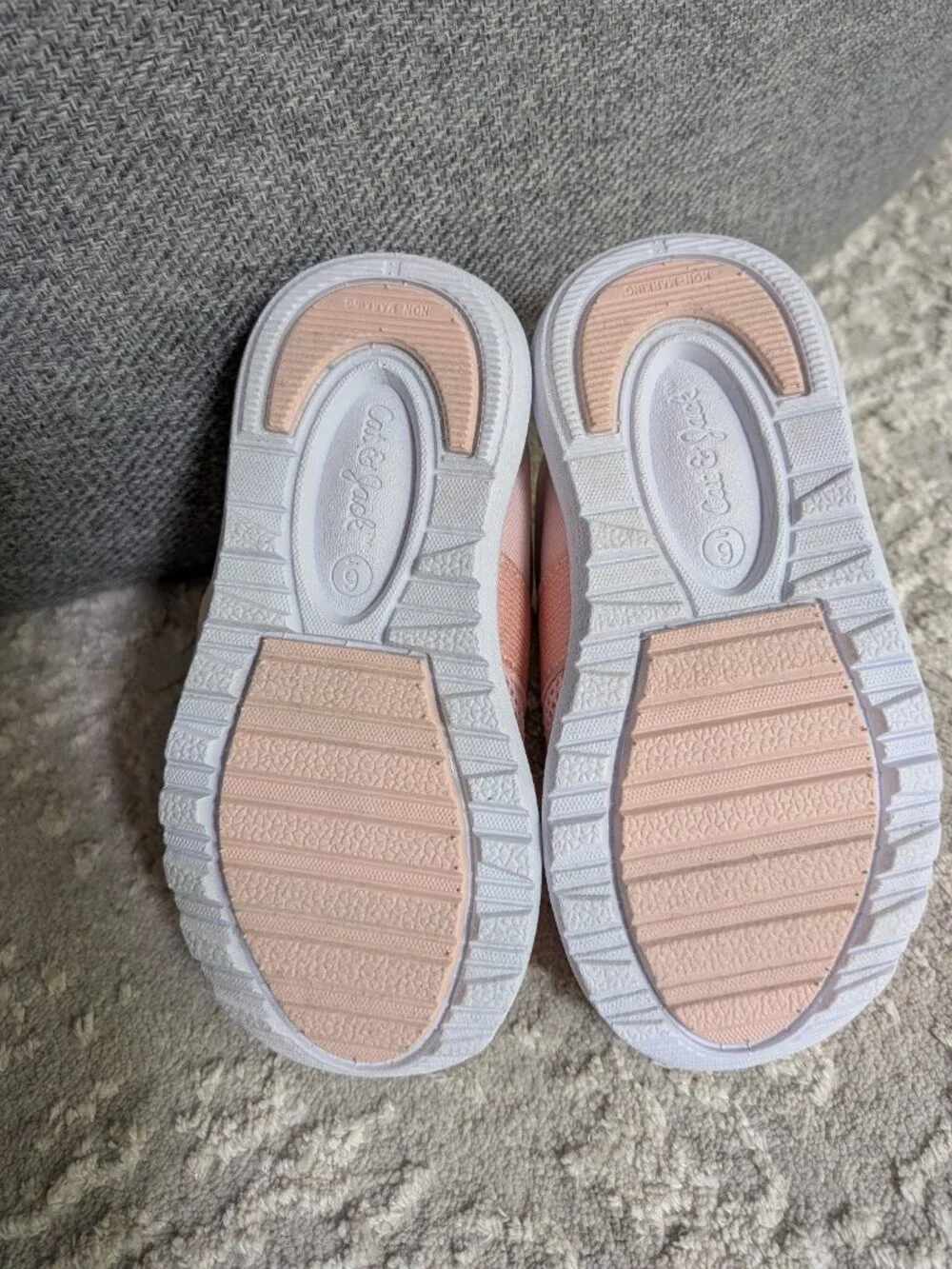 Cat & Jack Pink Austen toddler water summer shoes size 6 NWT